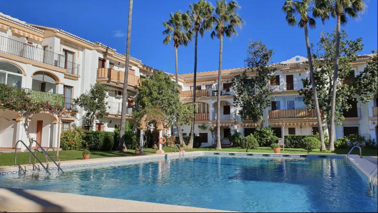 Lovely Apartment In Denia; El Patio المظهر الخارجي الصورة